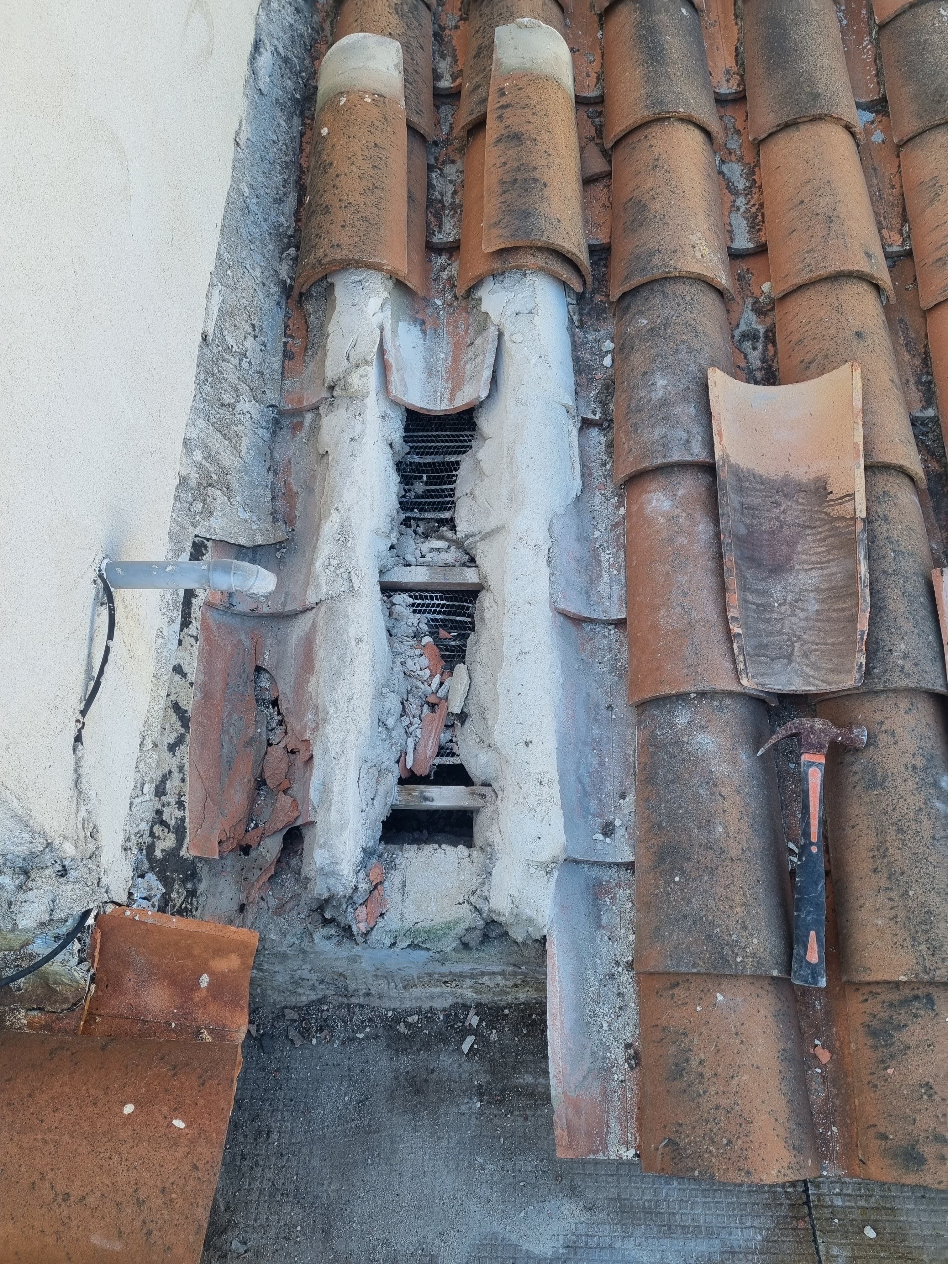 soucis de toiture le rove